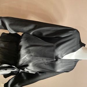 Beautiful with black leather leggings and skinny jeans